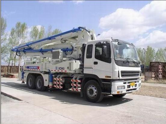 徐州工程機械集團混凝土泵車產(chǎn)品中心 高效混凝土機械的領(lǐng)航者